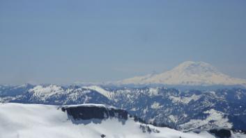 DSC05458 Mt. Rainier and Mt. Adam (faint, on the left)