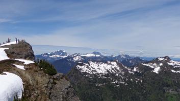 DSC01491 In the background: Three Fingers (left, 6509 feet), Whitehorse Mtn (right, 6864 feet)